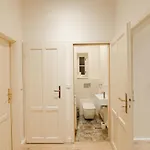 Kubelikova 32 Apartman *
