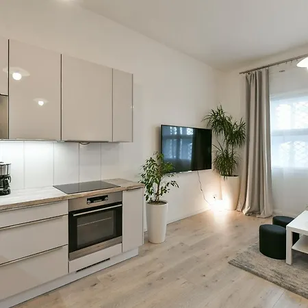 Kubelikova 32 * Prag