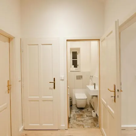 Kubelikova 32 Apartament *