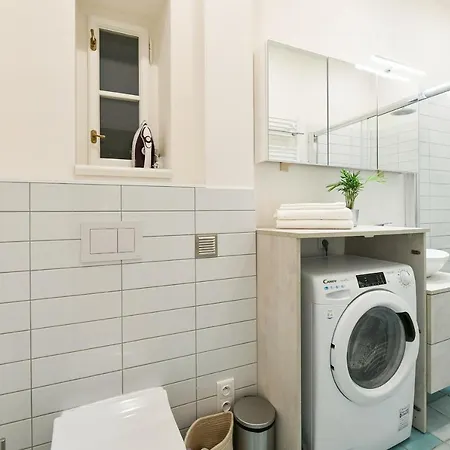 Apartament Kubelikova 32