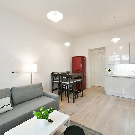 Apartmán Kubelíkova 32 *